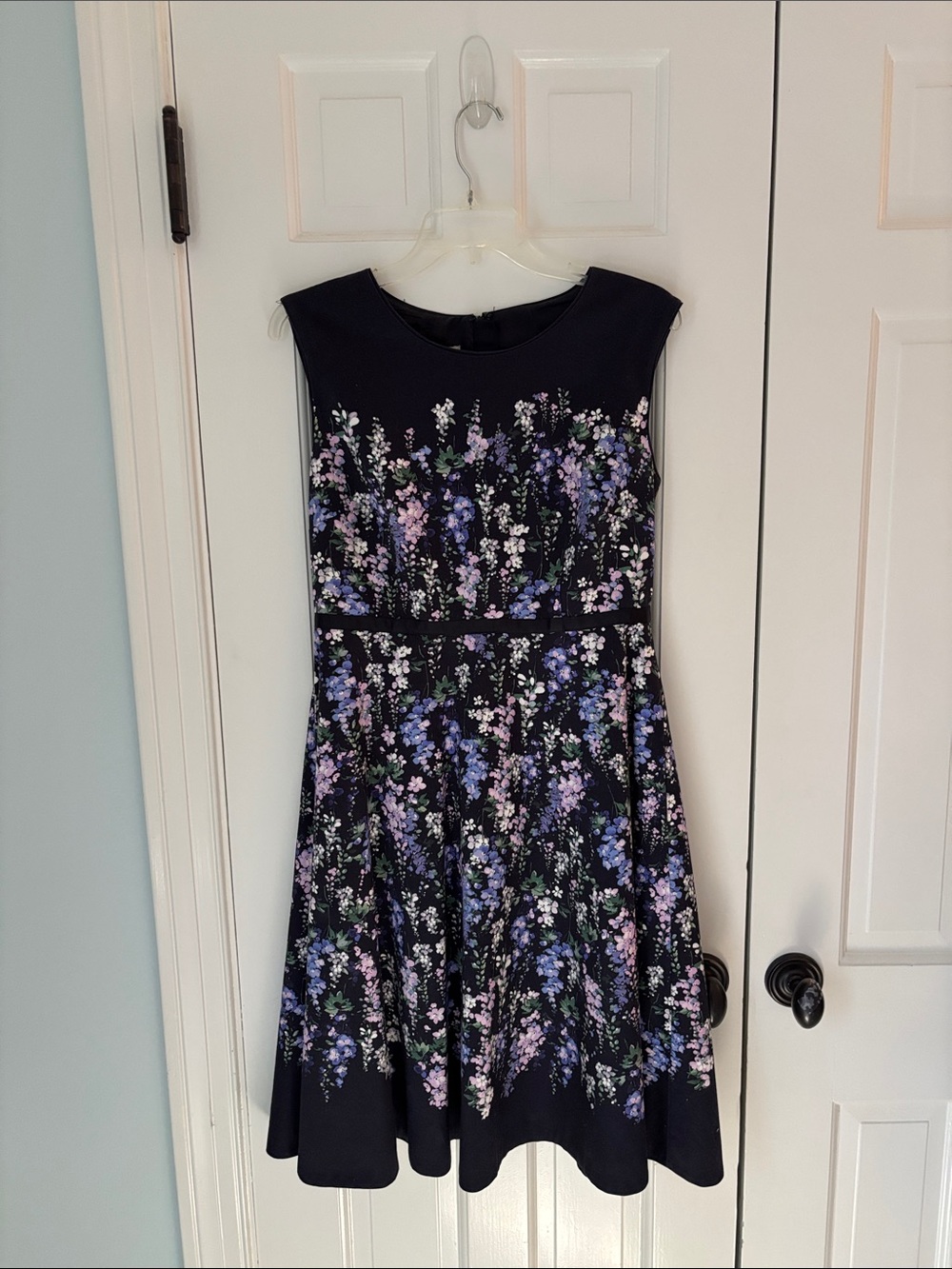 Hobbs of London Navy Floral Fit-and-Flare Sleeveless Dress - Picture 2 of 13